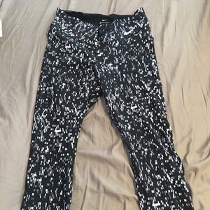 Nike dri-fit full-length high waisted legging